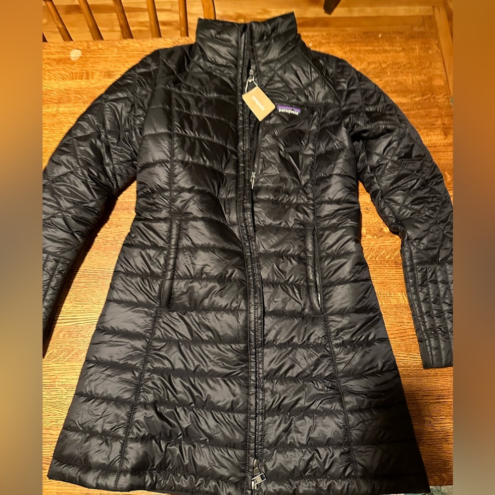Women’s Patagonia parka